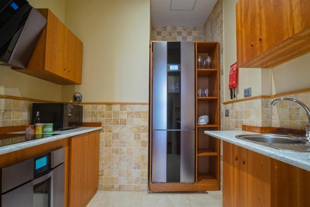 Landmark Hotel באקו 5*,  אזרבייג'ן
