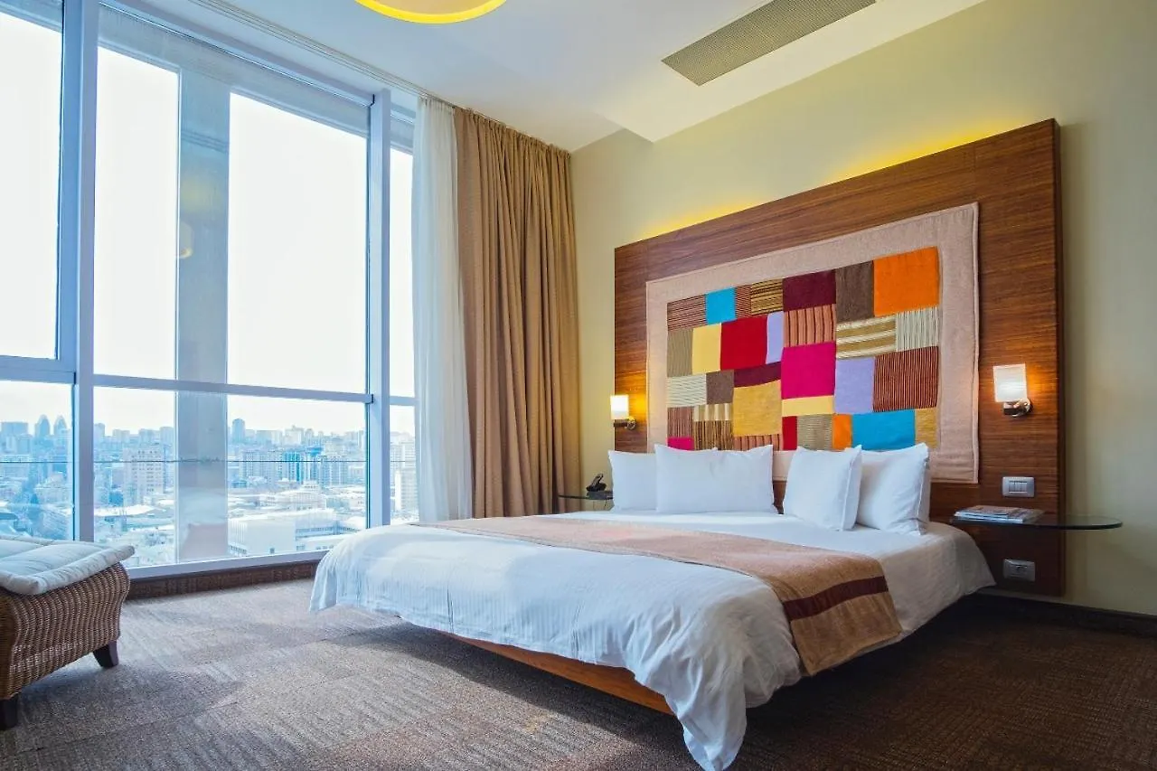 Landmark Hotel באקו