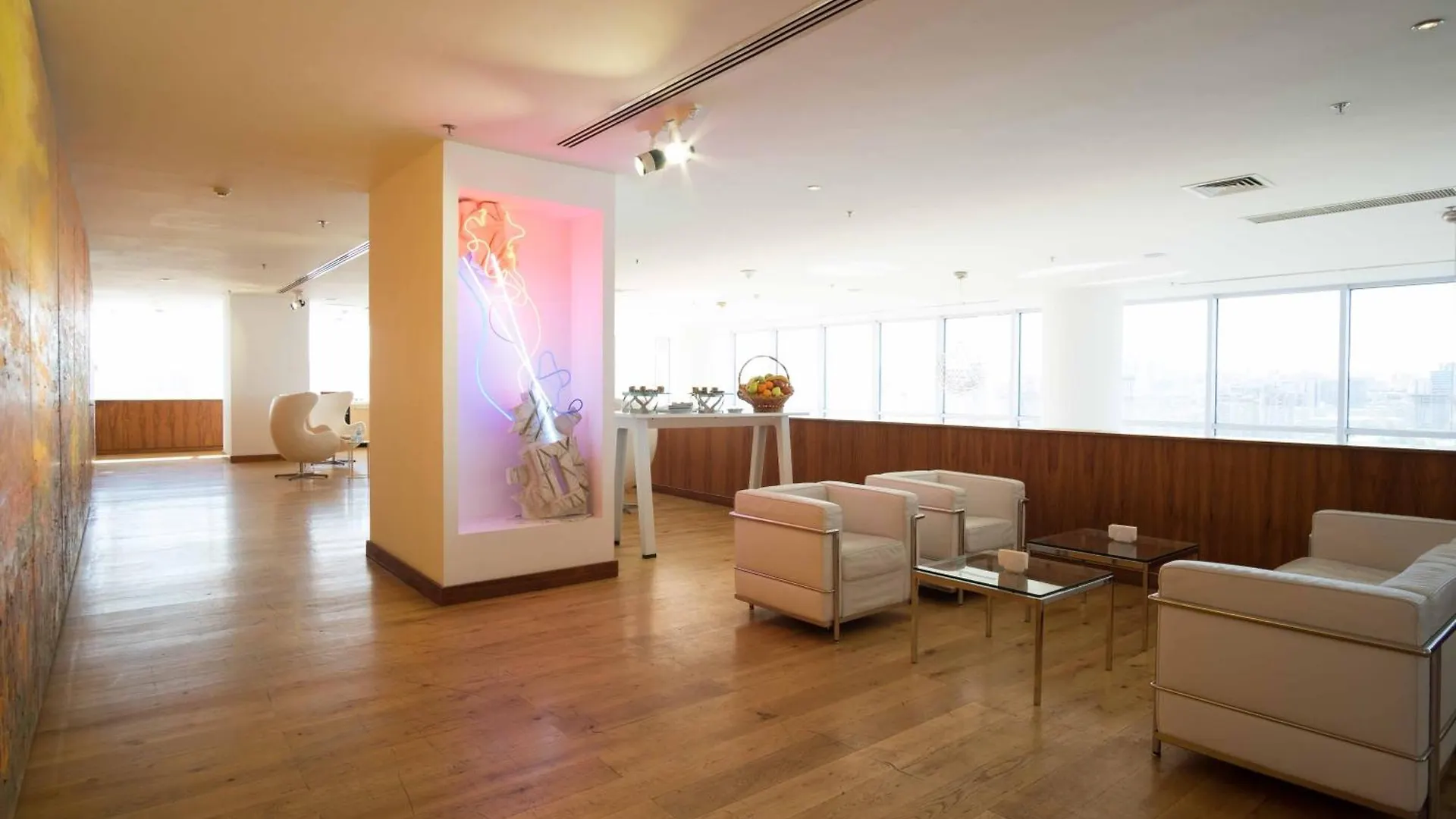 Landmark Hotel באקו