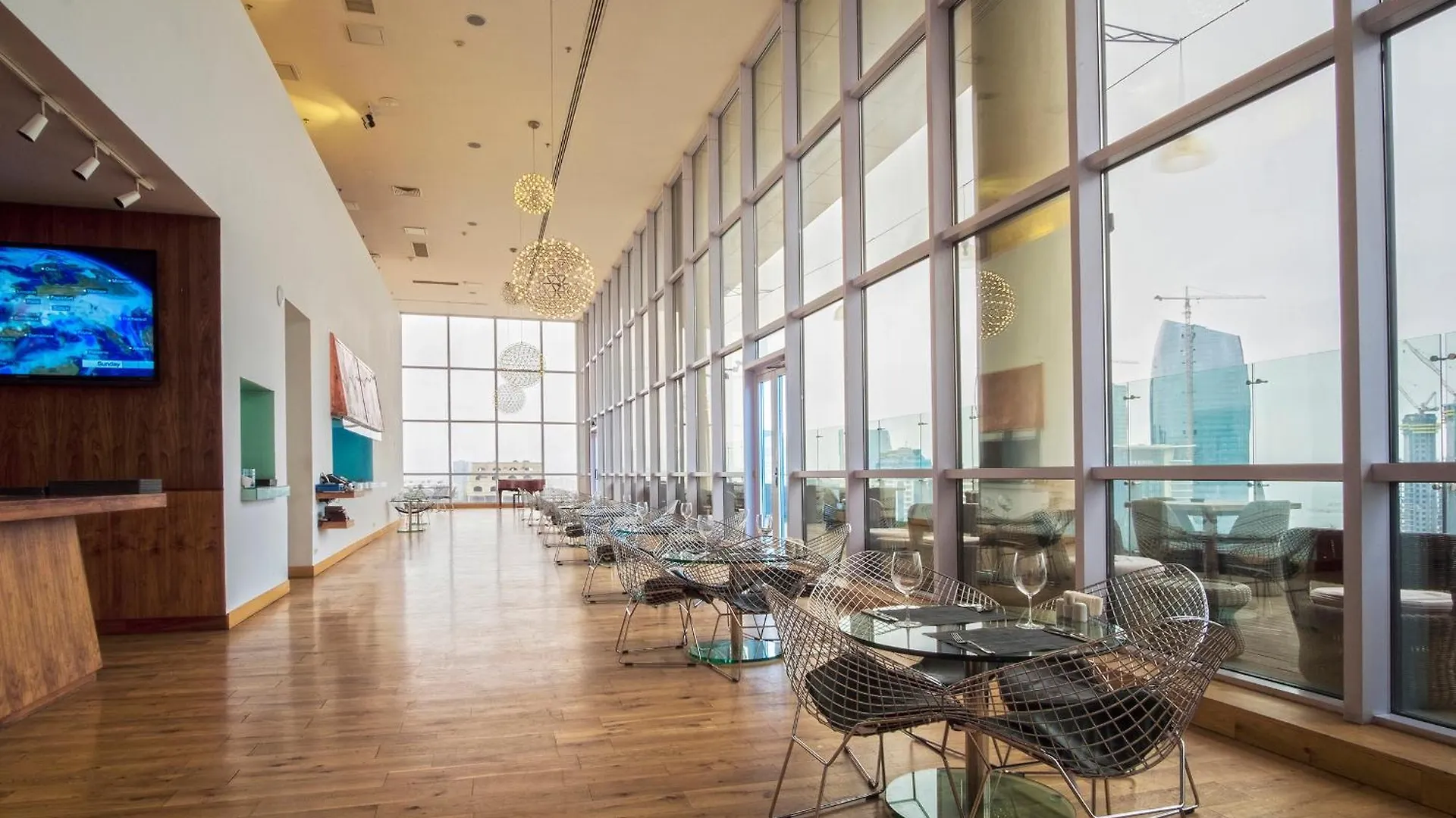 Landmark Hotel באקו