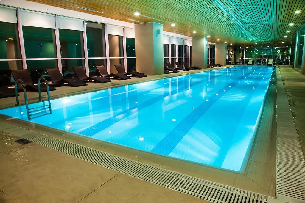 Landmark Hotel באקו