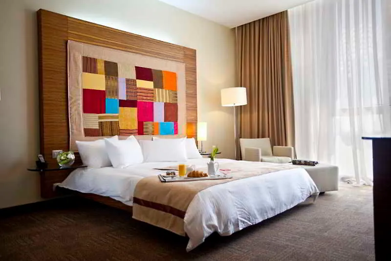 Landmark Hotel באקו